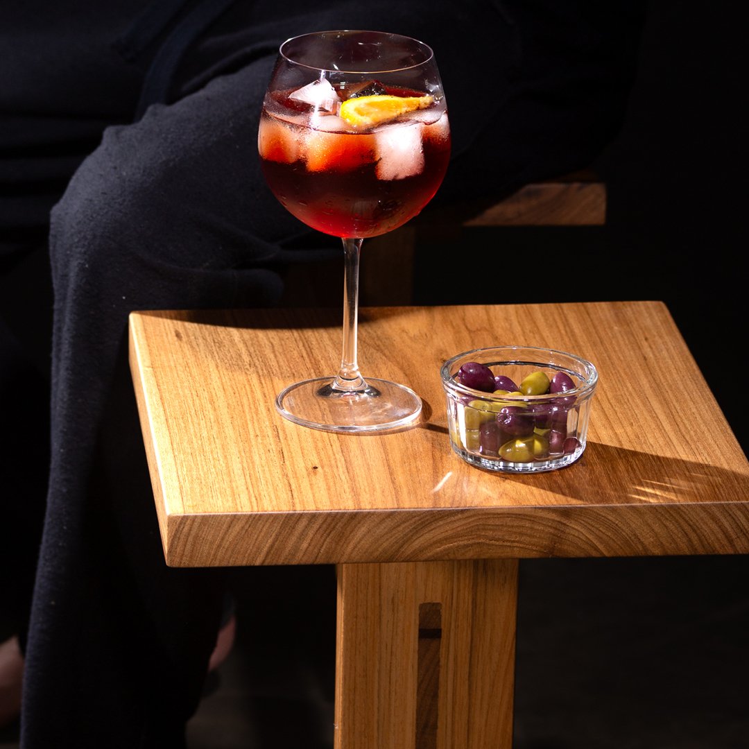banco podium detalhe e negroni